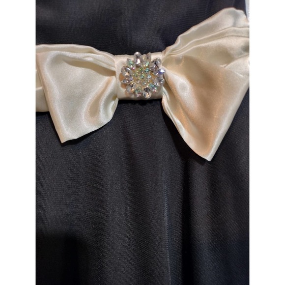 My Michelle black w/ white asymmetrical formal dress sleeveless mini size 10 - Picture 6 of 8